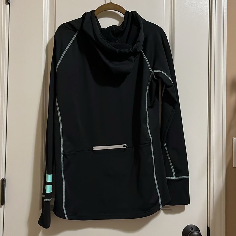 VS PINK Athleisure Hoodie - Picture 4 of 5